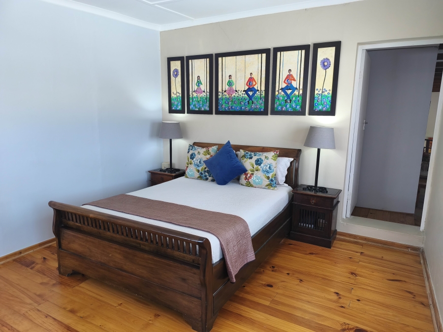 5 Bedroom Property for Sale in Perlemoenbaai Western Cape